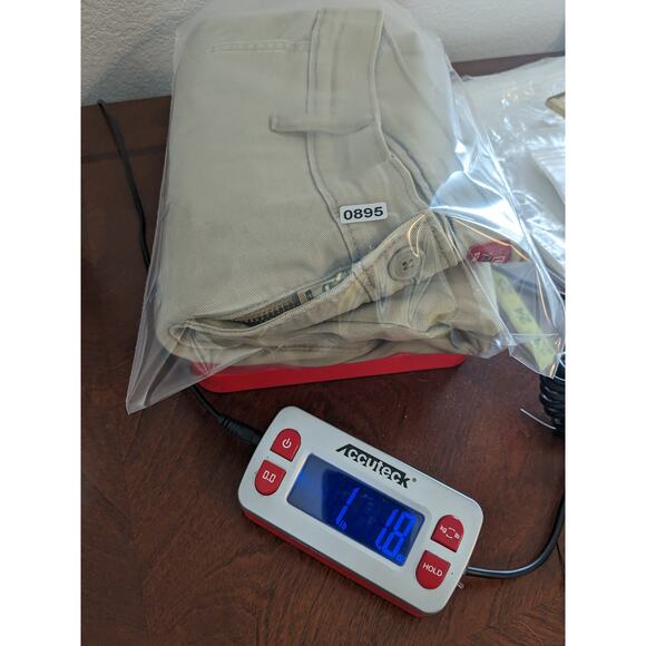 Levi XX Chino Standard Jeans 34x30 Beige Tan Mens High Rise Tapered‎ Legs WPL423 - Picture 9 of 10